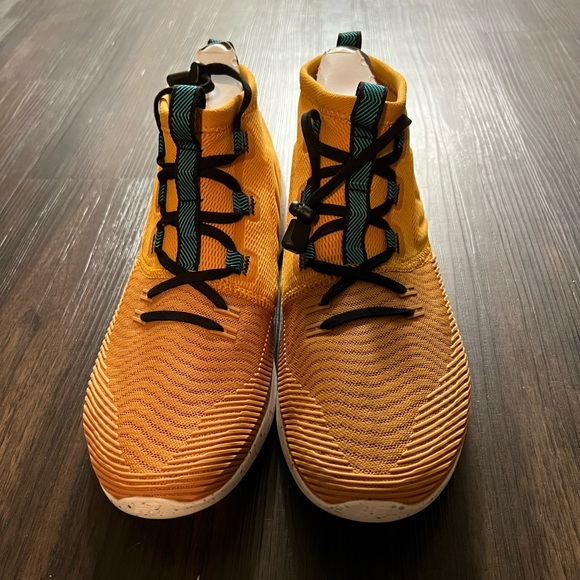 New balance Mens cypher run mid tops - Picture 2 of 6